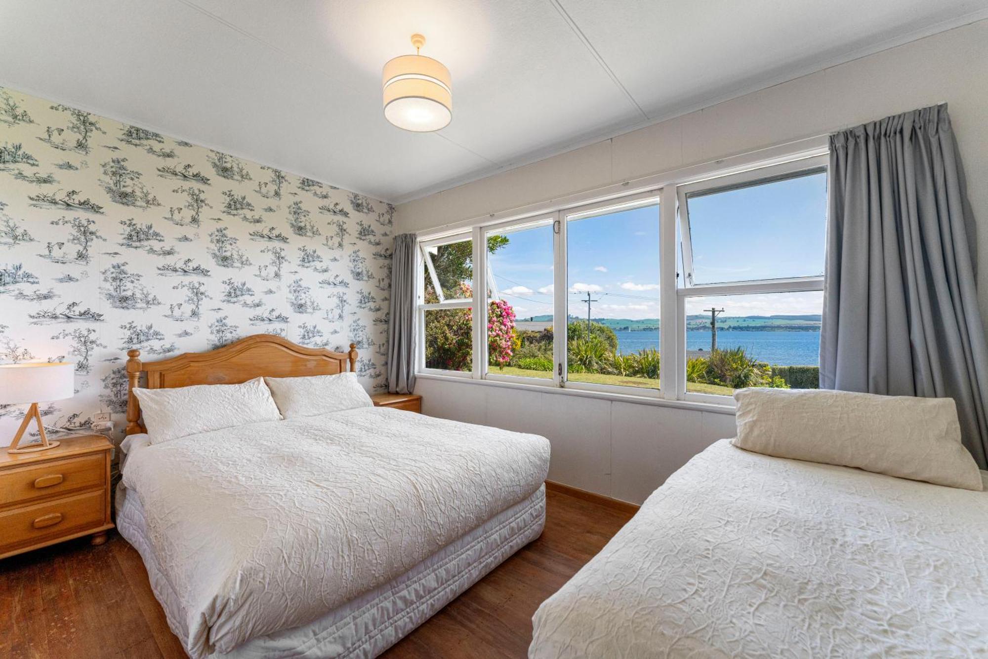 אגם טאופו Lakeview Cottage - Rainbow Point Holiday Home מראה חיצוני תמונה