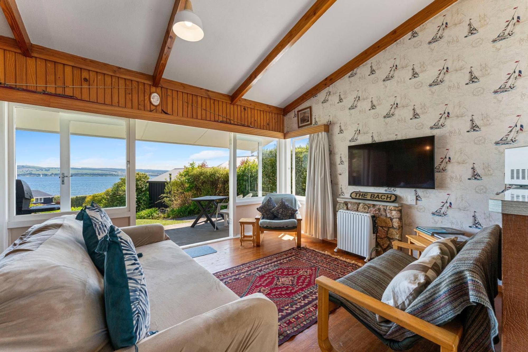 אגם טאופו Lakeview Cottage - Rainbow Point Holiday Home מראה חיצוני תמונה